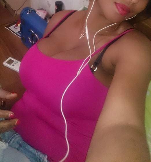 Belle beauté africaine pour moment coquine